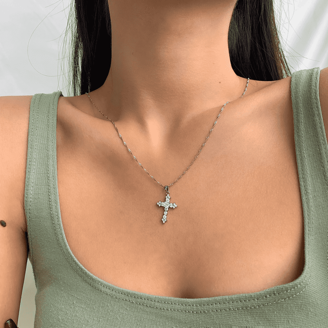 [Clover Jewelry]Delicate Cross Shape Necklace