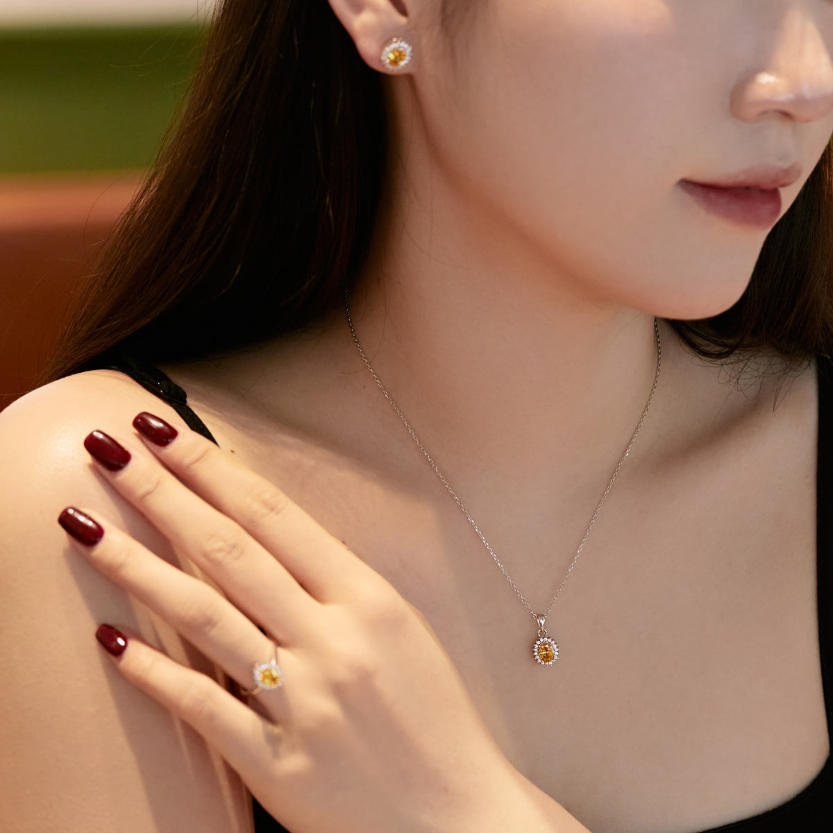 [Clover Jewelry]Delicate Radiant Oval Cut Daily Earrings