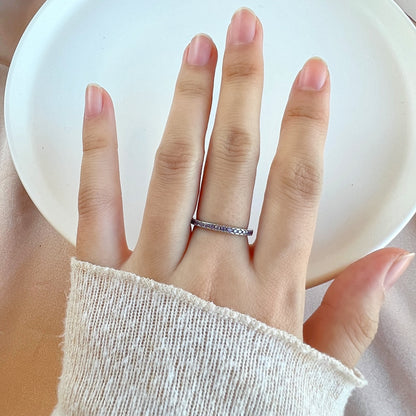 [Clover Jewelry]Delicate Sparkling Round Cut Daily Ring