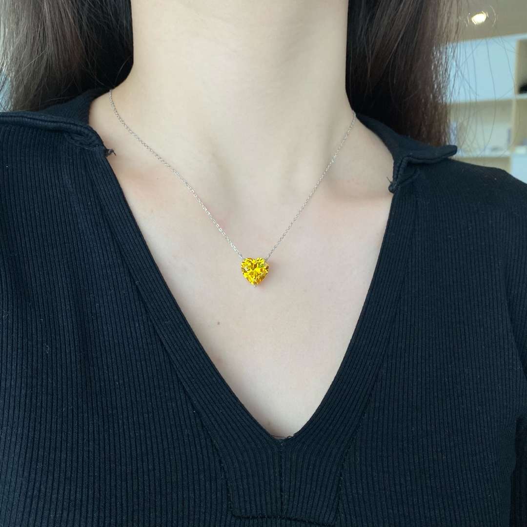 [Clover Jewelry]6.0 carat Radiant Heart Shape Necklace