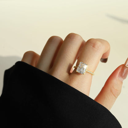 [Clover Jewelry]4.0 Carat Luxurious Engagement Ring