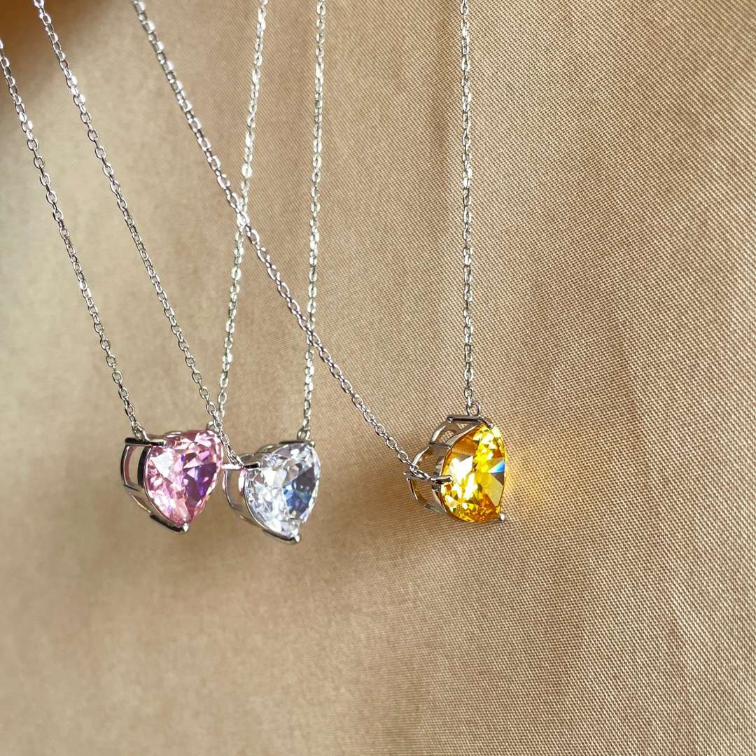 [Clover Jewelry]6.0 carat Radiant Heart Shape Necklace