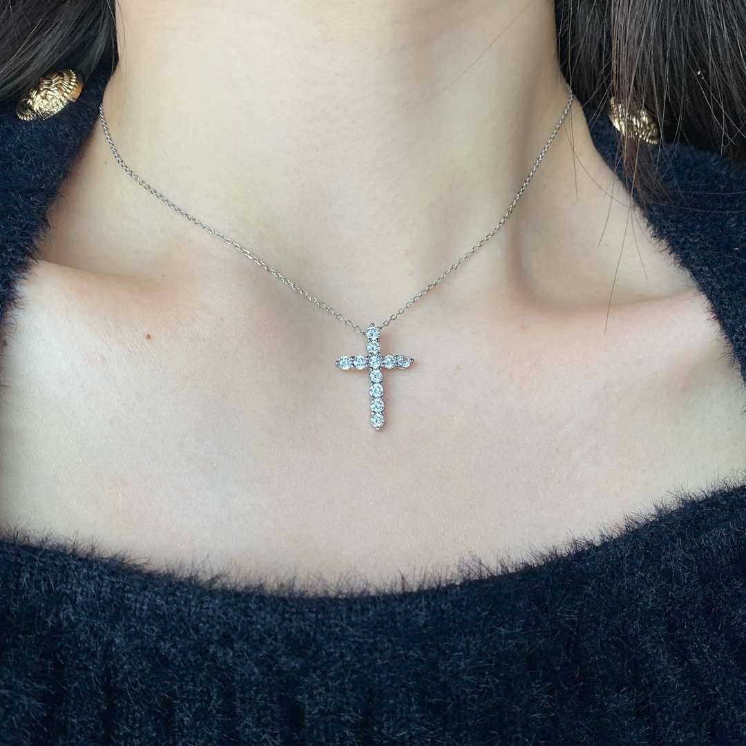 [Clover Jewelry]Unique Cross Shape Necklace