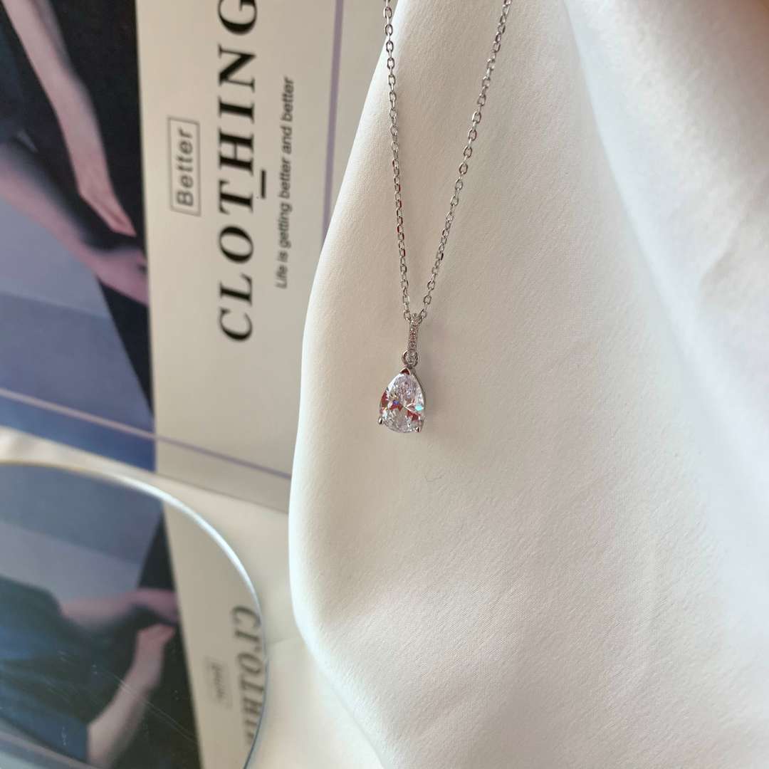 [Clover Jewelry]Delicate Water Drop Shape Fashion Necklace