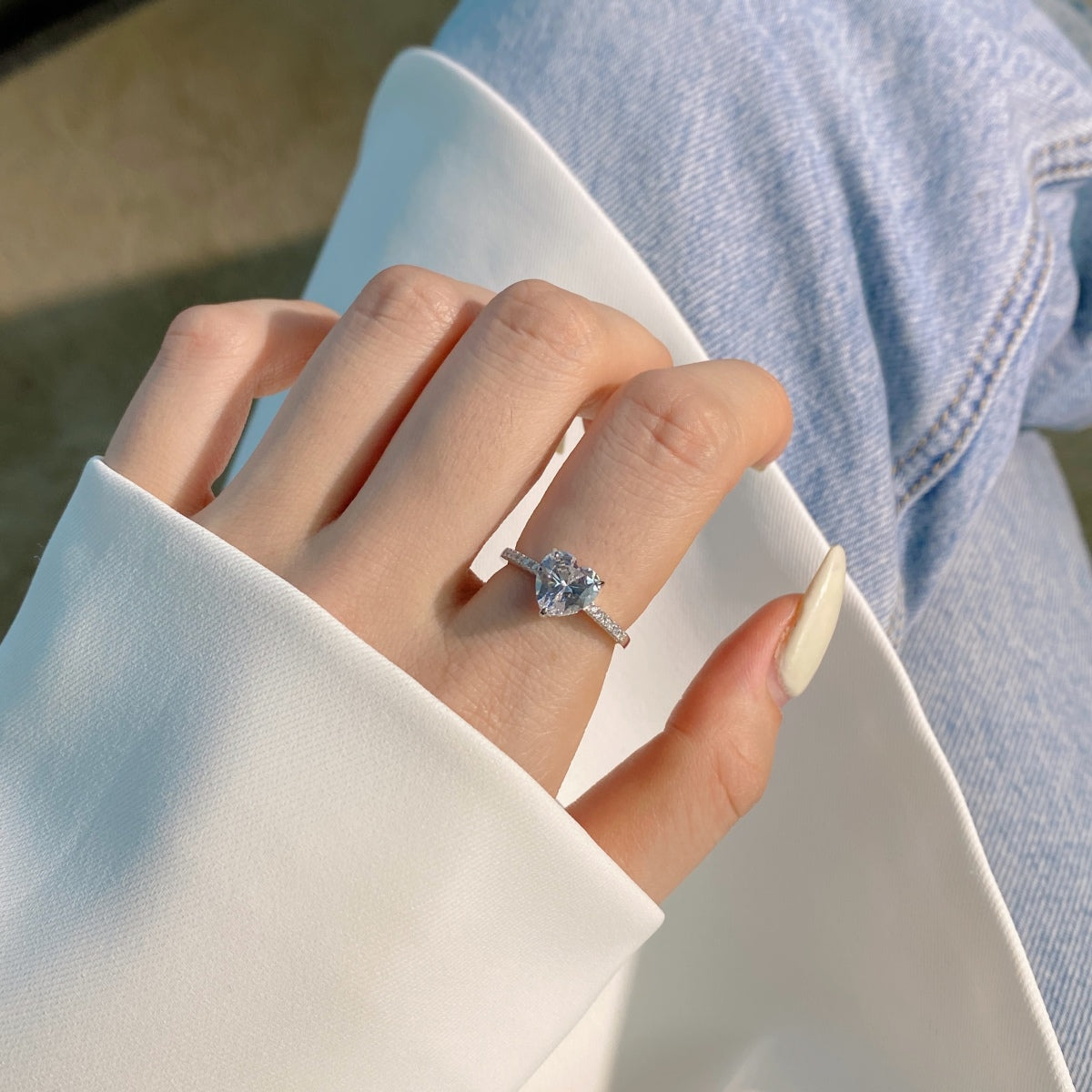 [Clover Jewelry]2.0 Carat Dazzling Lustrous Heart Cut Lover Ring