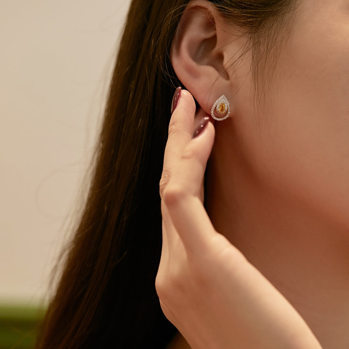 [Clover Jewelry]Sparkling Delicate Water Drop Shape Daily Earrings