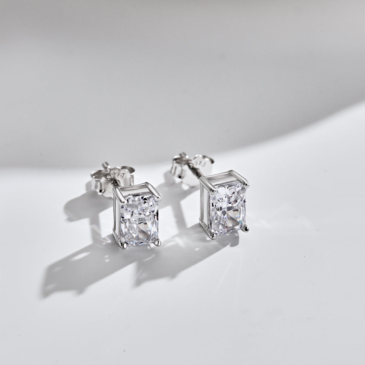 [Clover Jewelry]Radiant Luxurious Princess Cut Daily Earrings