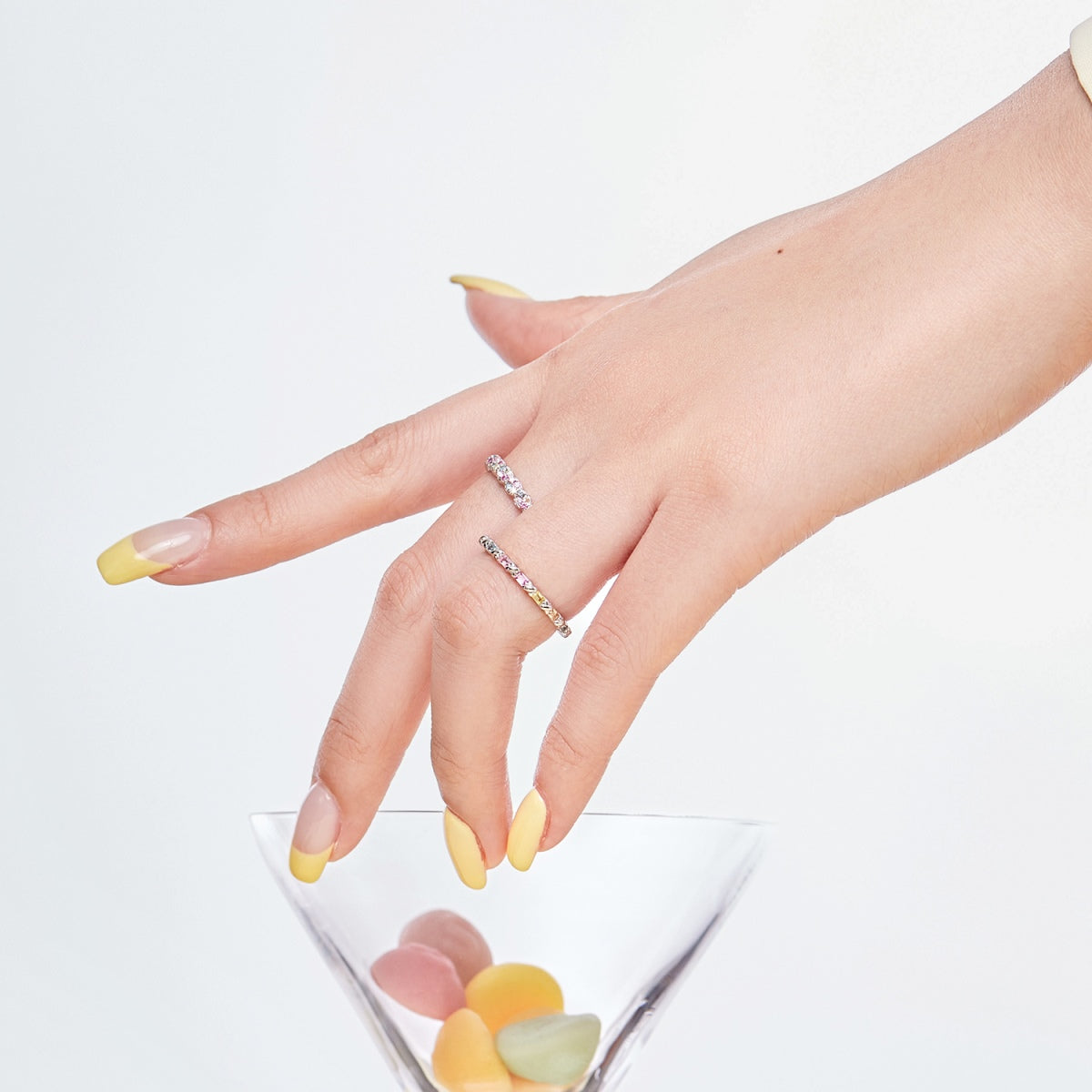 [Clover Jewelry]Charming Colorful Round Cut Daily Ring