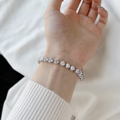 [Clover Jewelry]0.75 Carat Elegant Romantic Heart Shape Lover Bracelet