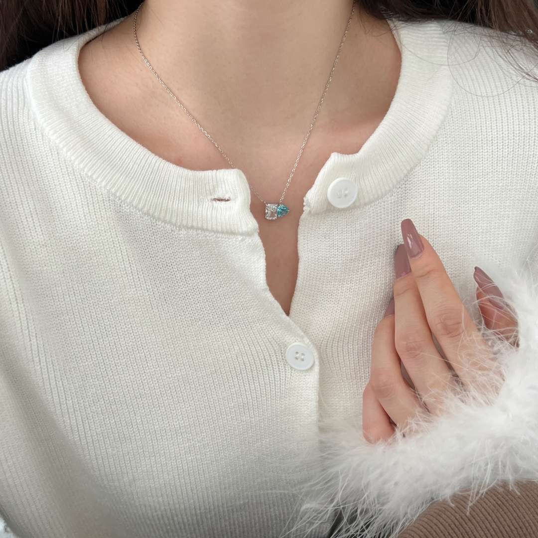 [Clover Jewelry]Dazzling Square & Heart Shape Necklace