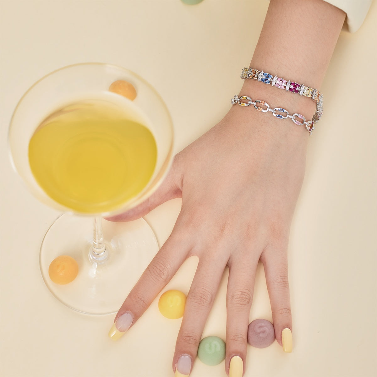 [Clover Jewelry]Delicate Colorful Multi Cut Party Bracelet