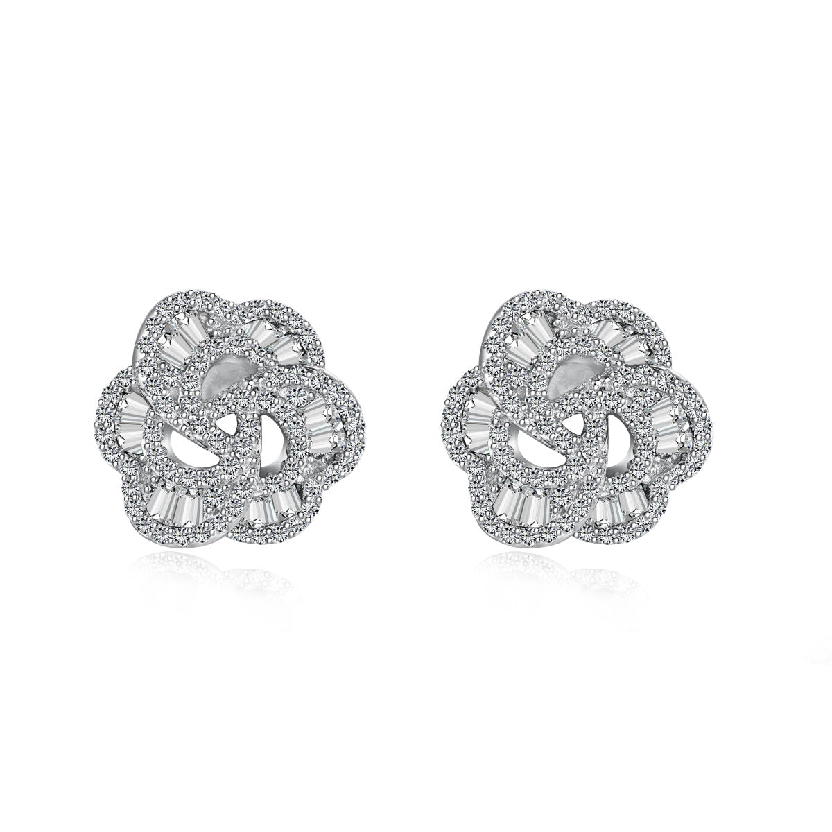 [Clover Jewelry]Exquisite Flower Shape Daily Earrings