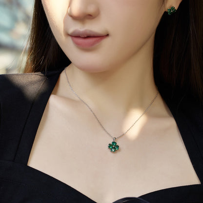 [Clover Jewelry]Heart-Shaped Four-Leaf Clover Bead Necklace