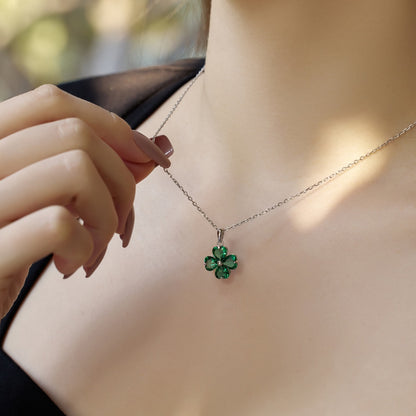 [Clover Jewelry]Heart-Shaped Four-Leaf Clover Bead Necklace