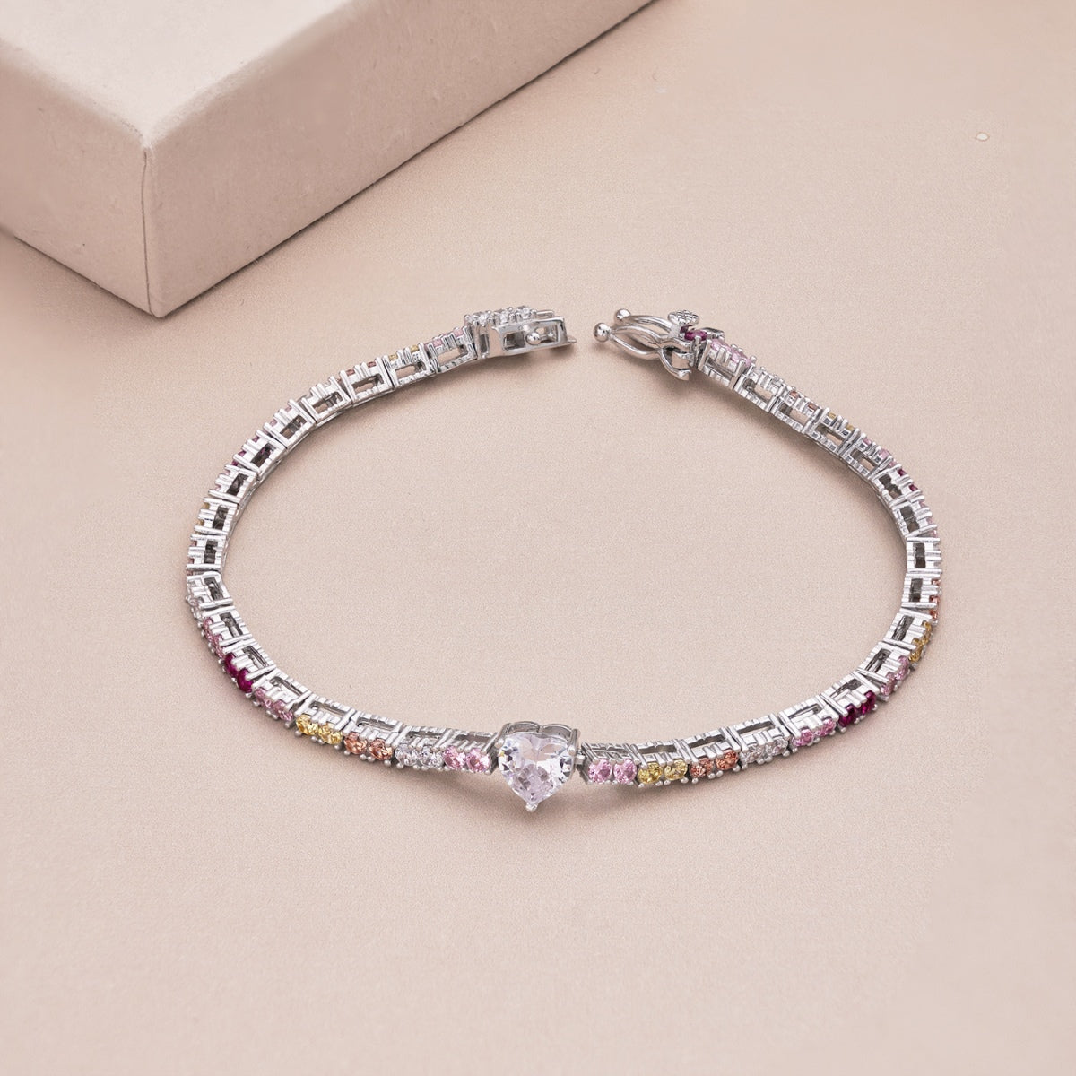 [Clover Jewelry]Delicate Romantic Heart Shape Lover Bracelet