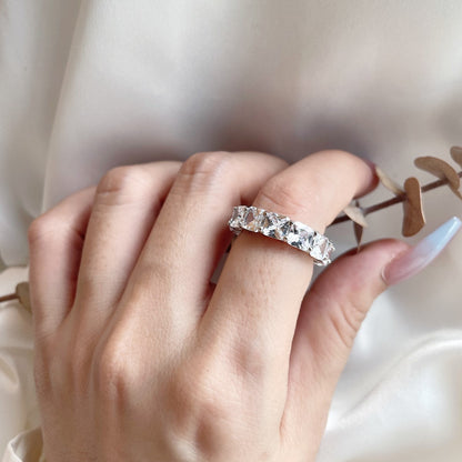 [Clover Jewelry]Elegant Princess Cut Tennis Ring